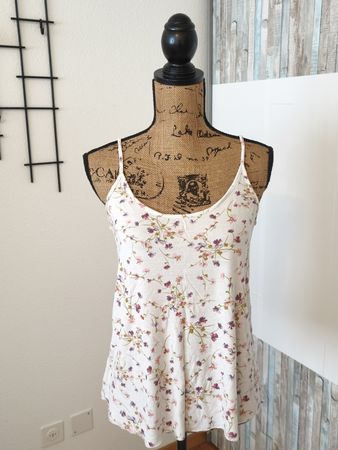 Top mit Blumenmuster Marke Amisu Grösse XS