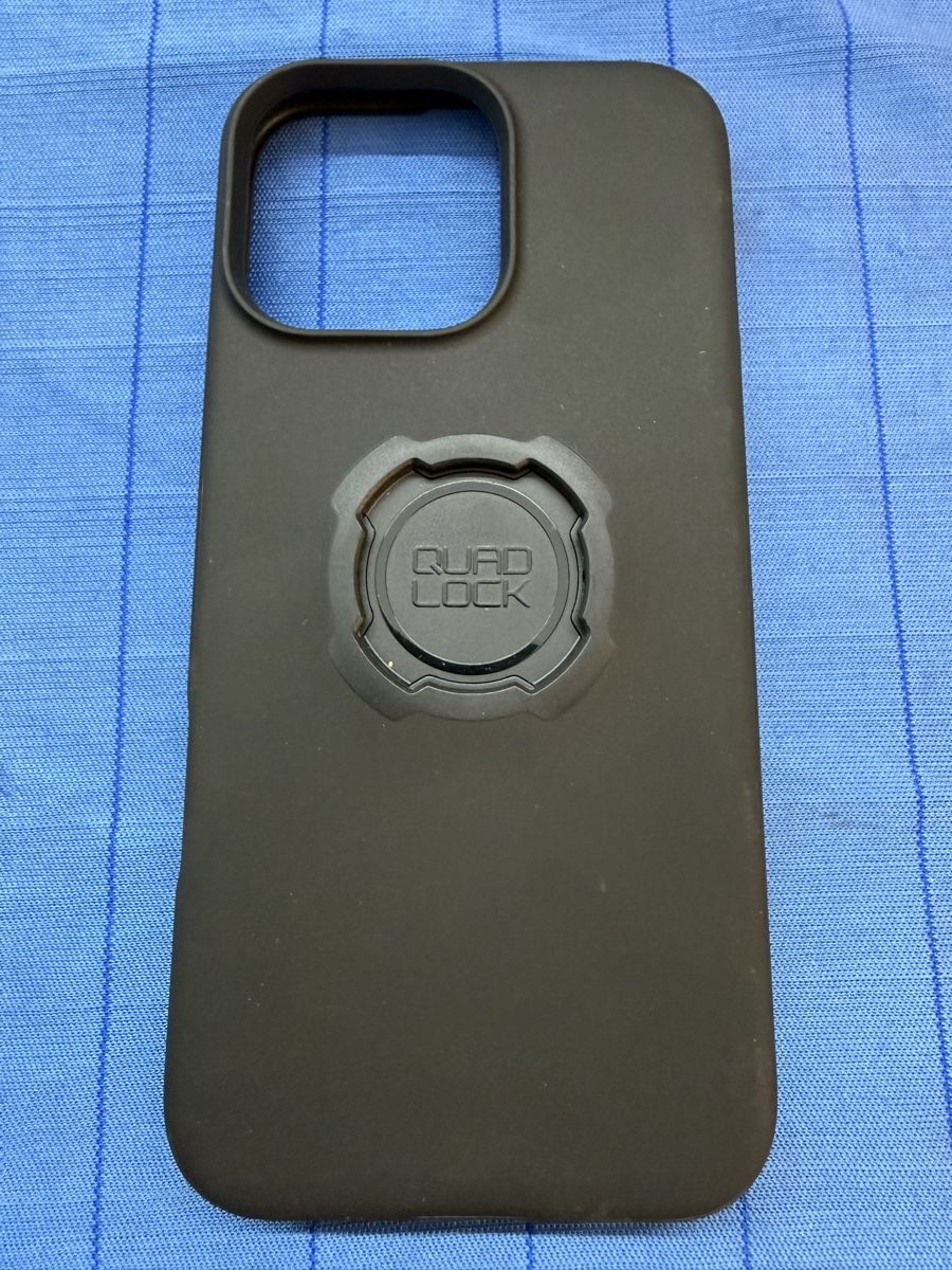 Quad Lock Staffe: Iphone 16 Pro Max Quadlock Hülle – Usato da Pfeffikon LU venduto da rae_nd9x