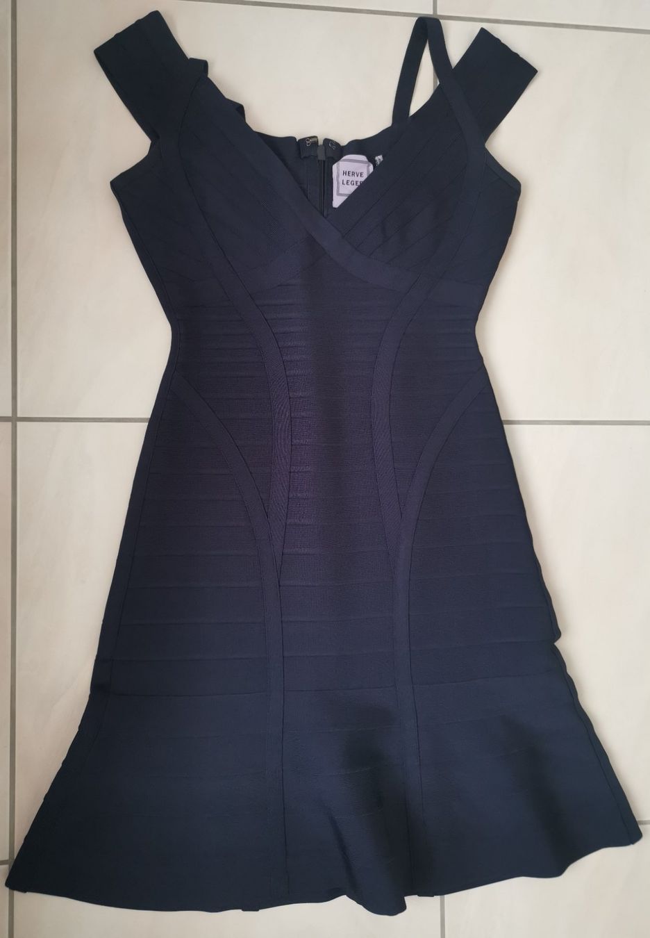 Vestiti: Herve Leger Kleid navy M, passt 36 bis 38 – Usato da Fehraltorf venduto da freeform2020