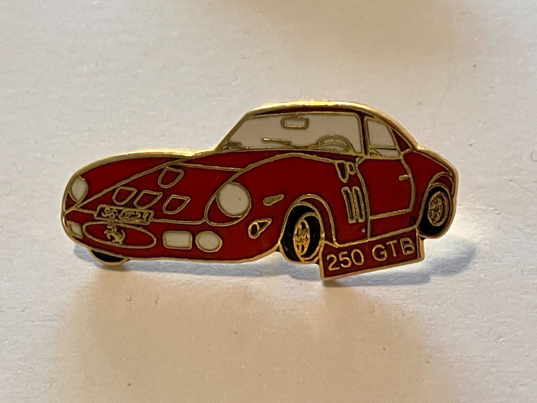 Placchette & Badge: 1 Pin Ferrari 250 GTB – Usato da Basel venduto da djwwpp