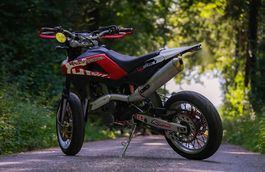 Husqvarna SM 610  Baujahr 2009  13'600 km  A2 (35 kW)