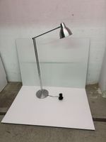 Stehlampe Metall silber schwenkbar gebrauchter Zustand
