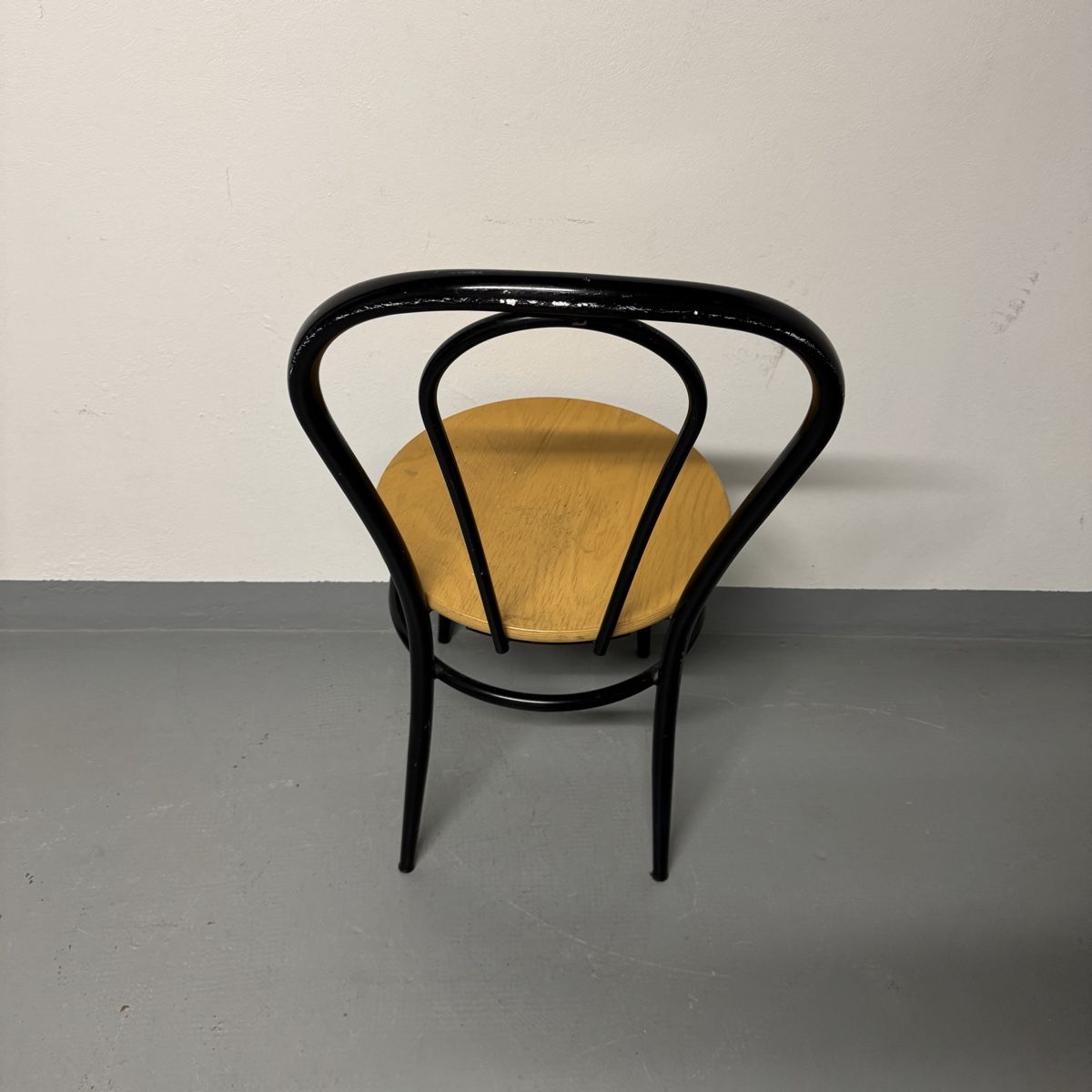 Sedie: [Chaise Vintage] x2 – Usato da La Chaux-de-Fonds venduto da _x.c_4 1
