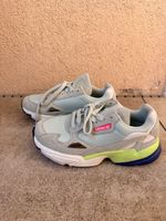 Adidas Damen Turnschuhe Grösse 40 guter Zustand