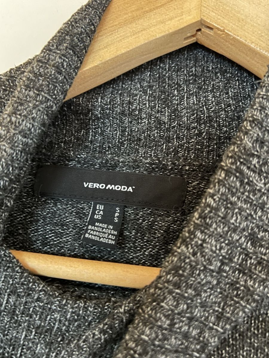 Vero Moda Vestiti: Vero Moda Robe – Usato da Ecublens VD venduto da cel_2vx7 1