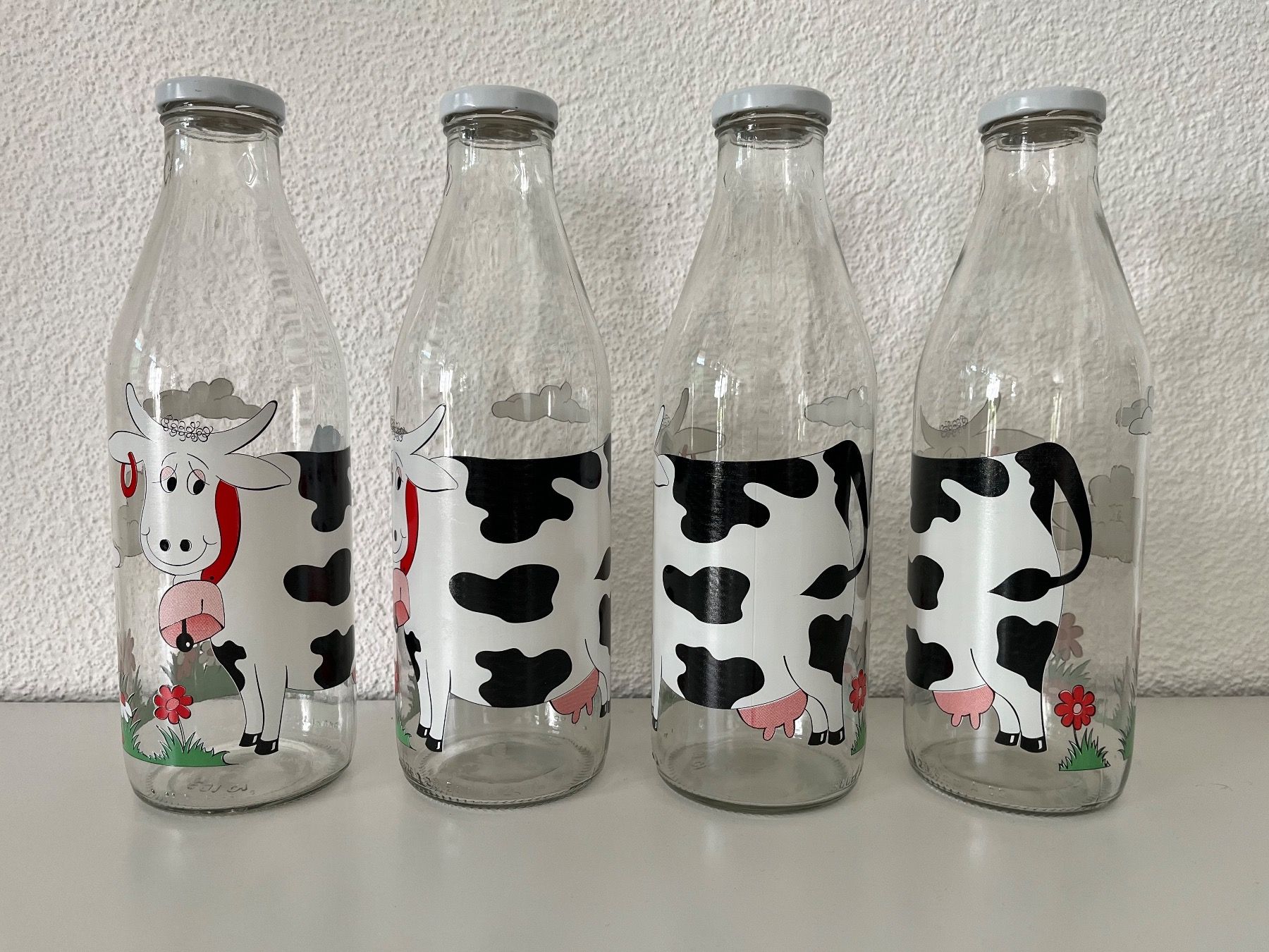 Altro in Stoviglie & Bicchieri: Milchflasche: 4 Milchflaschen Glas 1 Liter – Usato da Zollikofen venduto da pico27