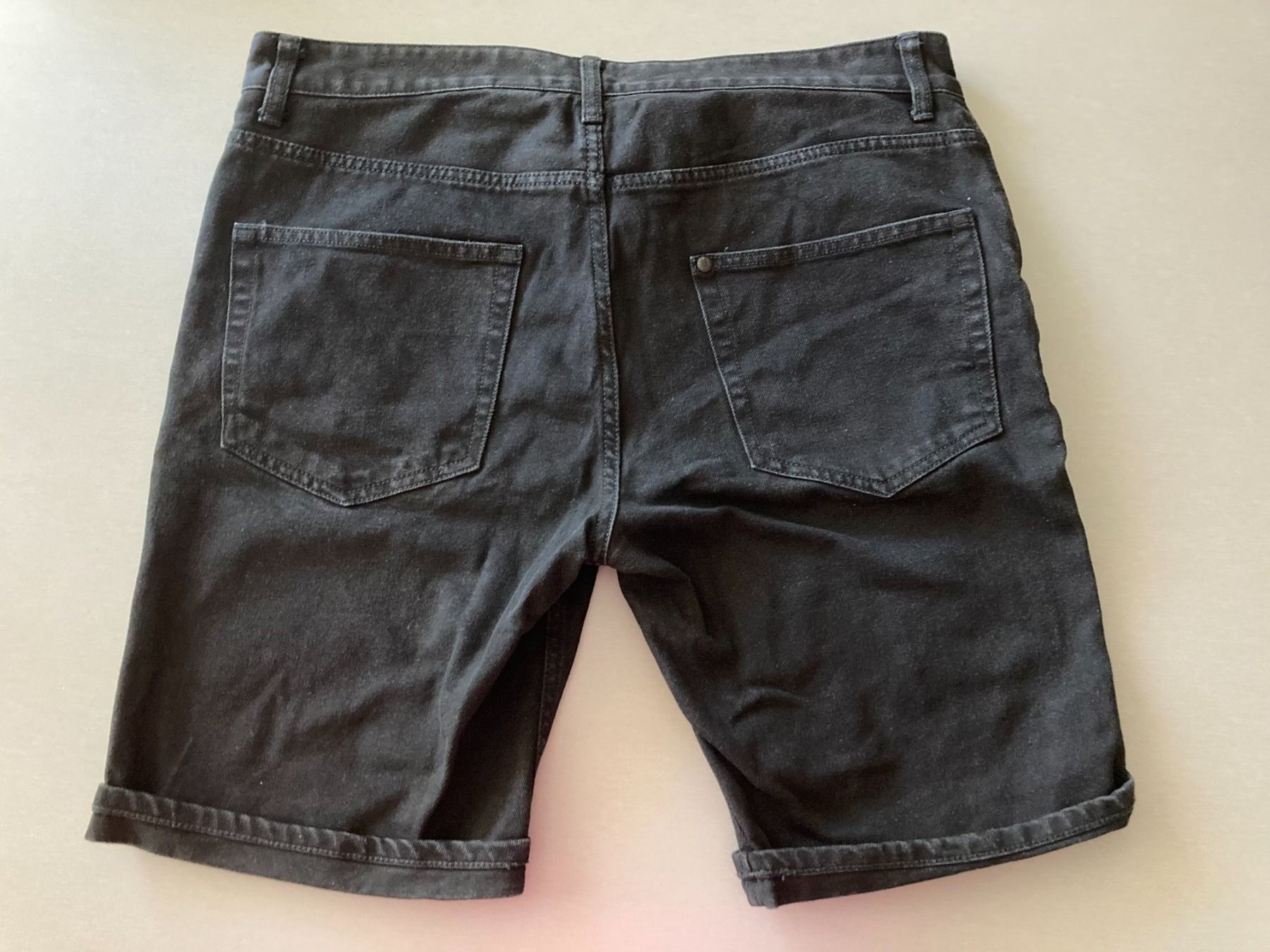 Jeans: Jeans Shorts – D'occasion à Obfelden par miau68 5