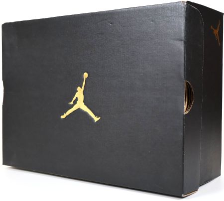 Jordan & Nike Sneaker Boxen 4 Stk