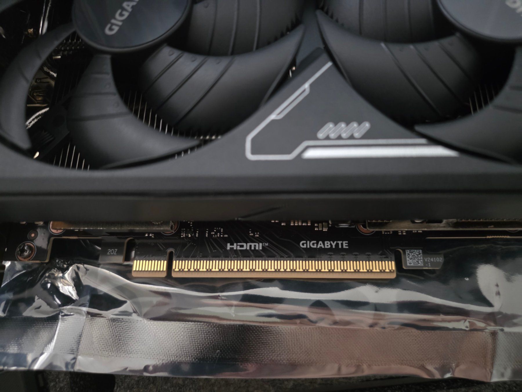 Gigabyte Grafikkarten: Gigabyte WindForce OC SFF 16G, GeForce RTX 5080 – Gebraucht aus La Neuveville von rapiot 4