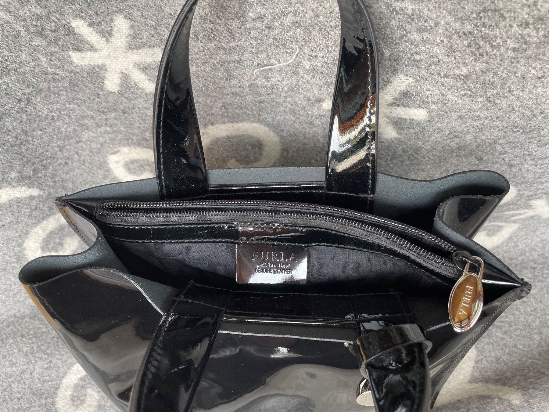 Furla Borse: Borsetta FURLA Tasche – Usato da Bern venduto da fio-be 1