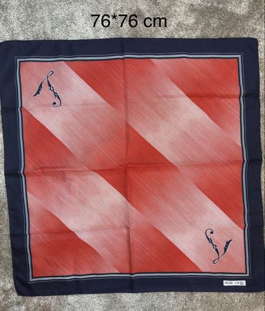 Foulard vintage Marc Laury Paris – 76 x 76 cm