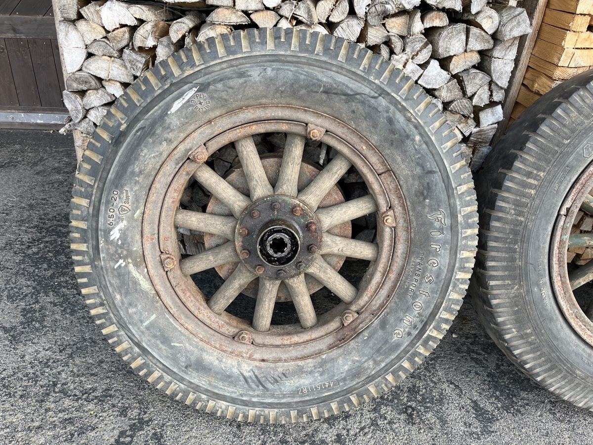 Mercedes-Benz Autocarri: Mercedes Oldtimer Holzspeichenräder gebraucht – Usato da Steinebrunn venduto da moni-ka 4