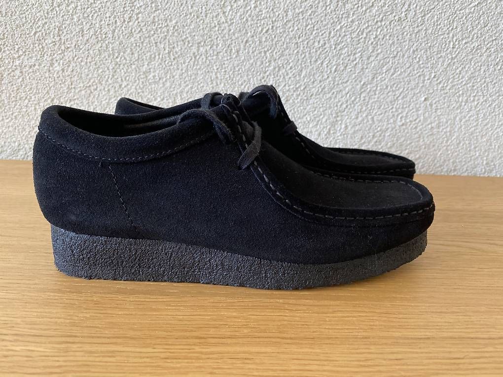 Scarpe da donna: Neue Clarks Damenschuhe, Wildleder – Usato da St. Gallen venduto da cor_f2l8 1