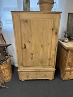 Kleiner Arvenschrank
