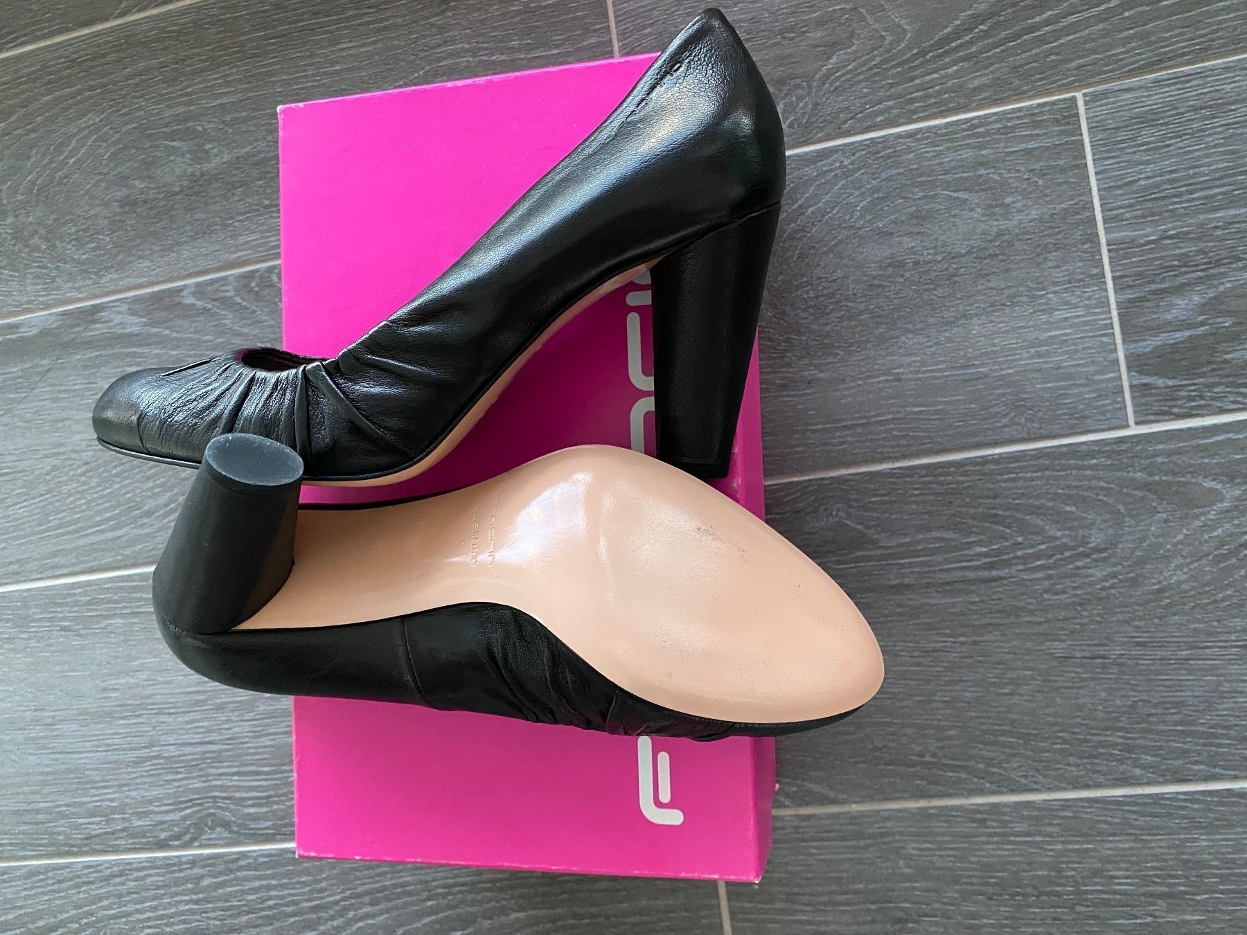 Scarpe da donna: Scarpe Fornarina num 40 – Nuovo e nell'imballaggio originale da Locarno venduto da Matic04 4