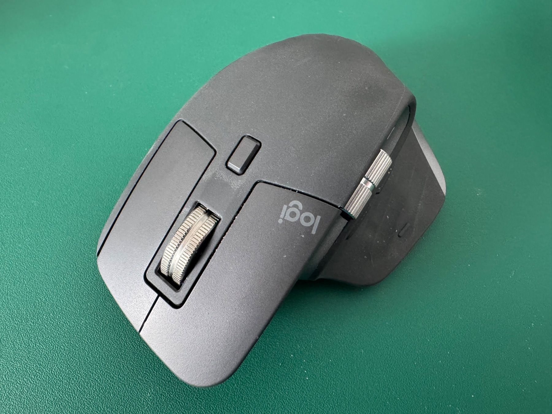 Logitech Souris: Souris Logitec MX Master 3S – D'occasion à St-Légier-Chiésaz par pepette62
