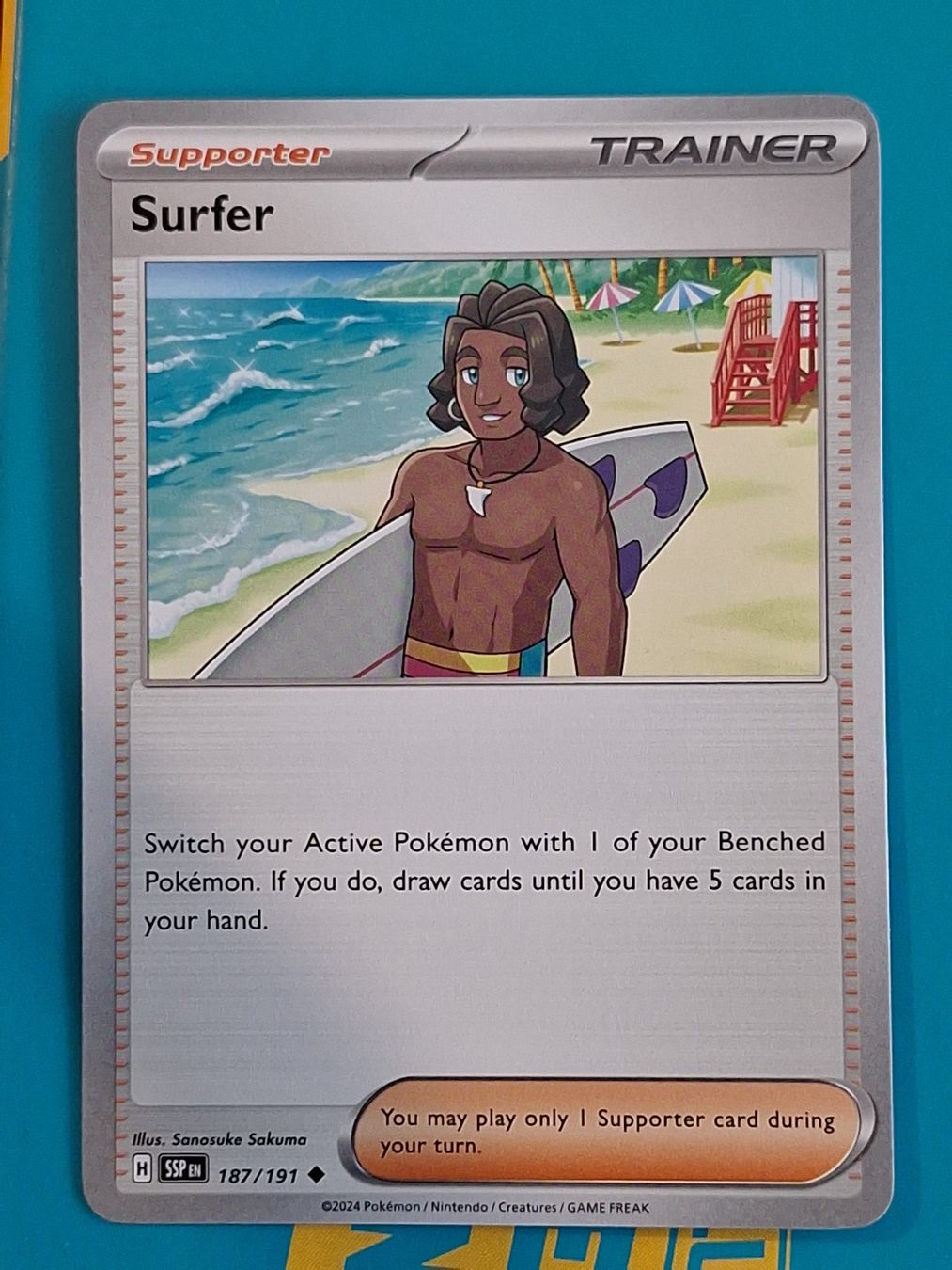 Pokémon Carte collezionabili: Surfer - Pokemon Surging Sparks – Usato da Altstätten SG venduto da GGsGameshop