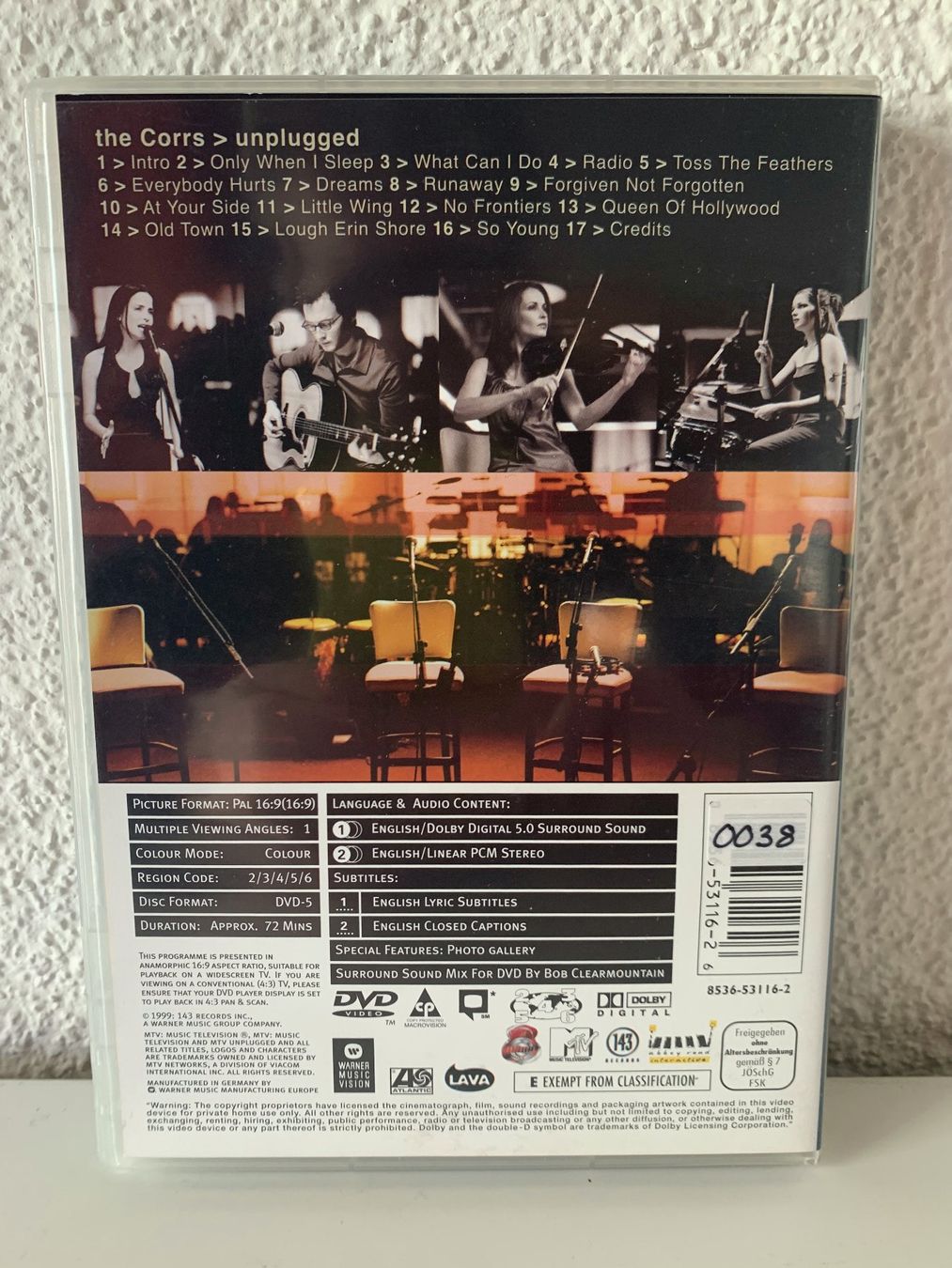 Alle DVDs: The Corrs, Unplugged - DVD – Gebraucht aus Möriken AG von  1
