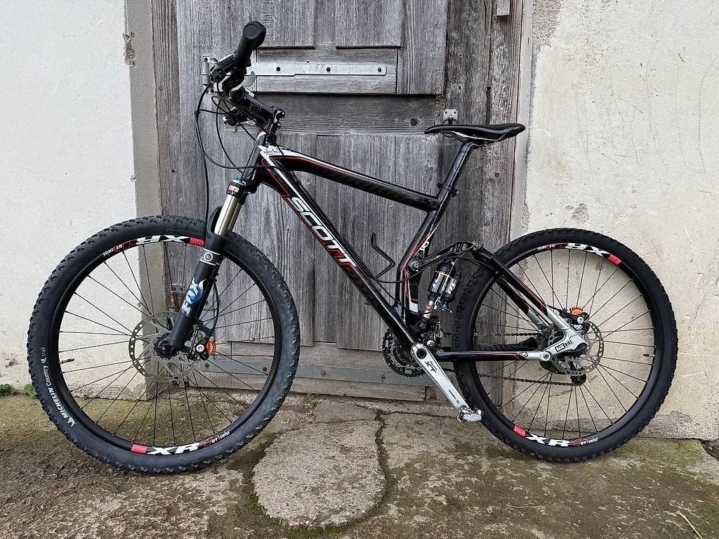 Scott Biciclette: Scott Genius 10 Carbon - Rahmengrösse L – Usato da Wald ZH venduto da rem_pt99