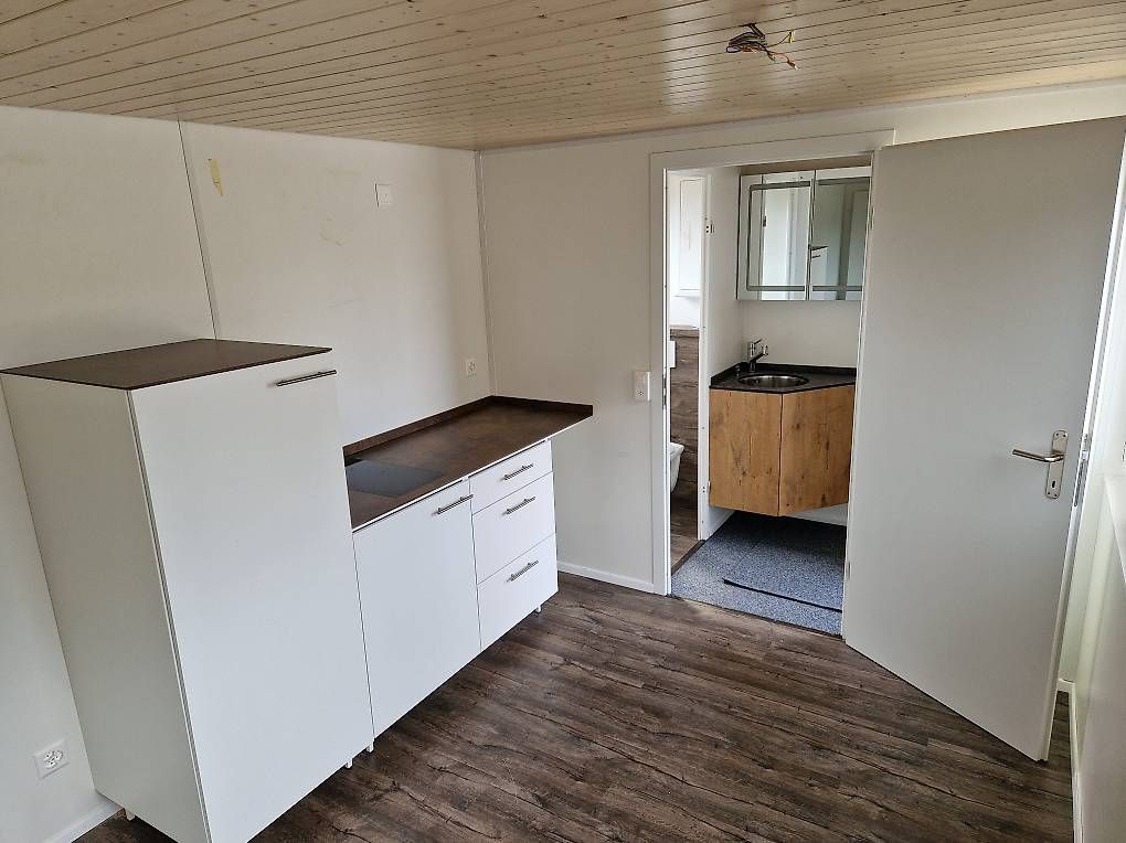 Mobilhome: Tiny House / Bürocontainer – Usato da Wiezikon venduto da Roemy7 1