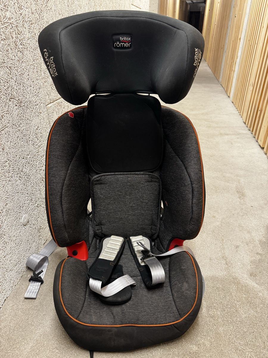 Britax Römer Auto-Kindersitze: Britax Römer Evolva 1-2-3 SL SICT Kindersitz – Gebraucht aus Thalwil von asra86 4
