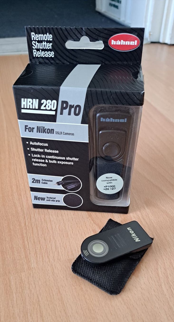 Nikon Fotocamera: Nikon D7100 + Zubehör – Usato da Aeschi SO venduto da MockinBird 7