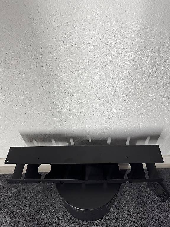 Scaffali: Organisateur de câbles sous bureau – Usato da Vevey venduto da diogodasilva_ 1