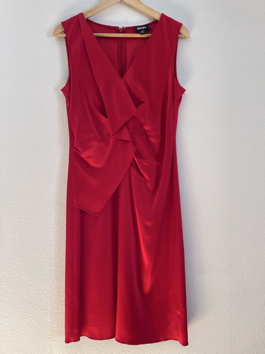 DKNY Vestiti: DKNY Red Dress, Size 6. – Usato da Oberwil b. Zug venduto da fis_2wtq