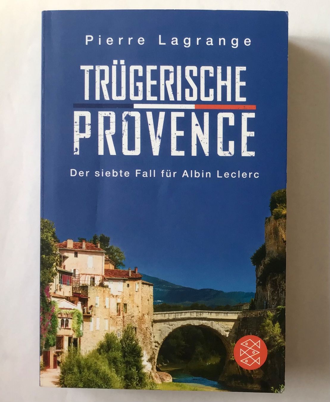 Libri: Trügerische  Provence - Der siebte Fall für Albin Leclerc – Usato da Bubendorf venduto da Alpenheidi