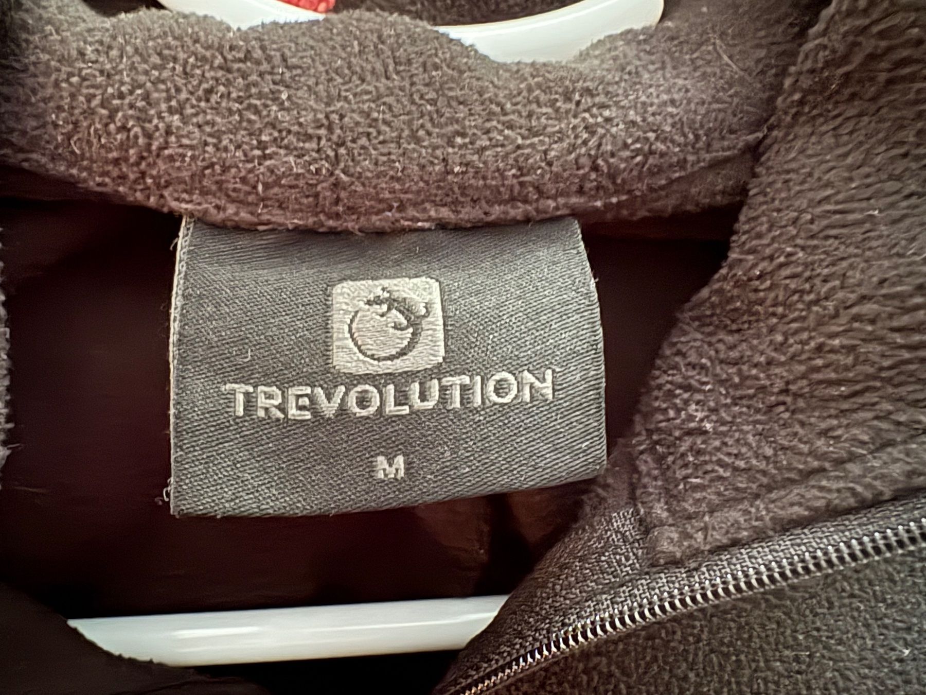 Pullover & Sweatshirts: Pullover / Faserpelz - Grösse M - Trevolution – Gebraucht aus Oberuzwil von jabano 2