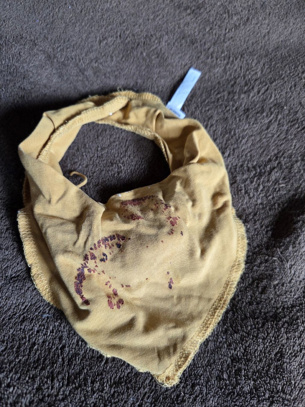 Baby-Mahlzeiten: Dreieckstücher – Gebraucht aus Zernez von fla_jdt6 3