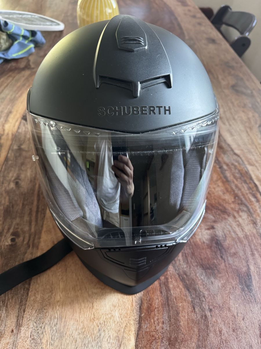 Schuberth Helme & Visiere: Motorradhelm Schuberth integral Grösse L (58/59) – Gebraucht aus Hirzel von rfhz
