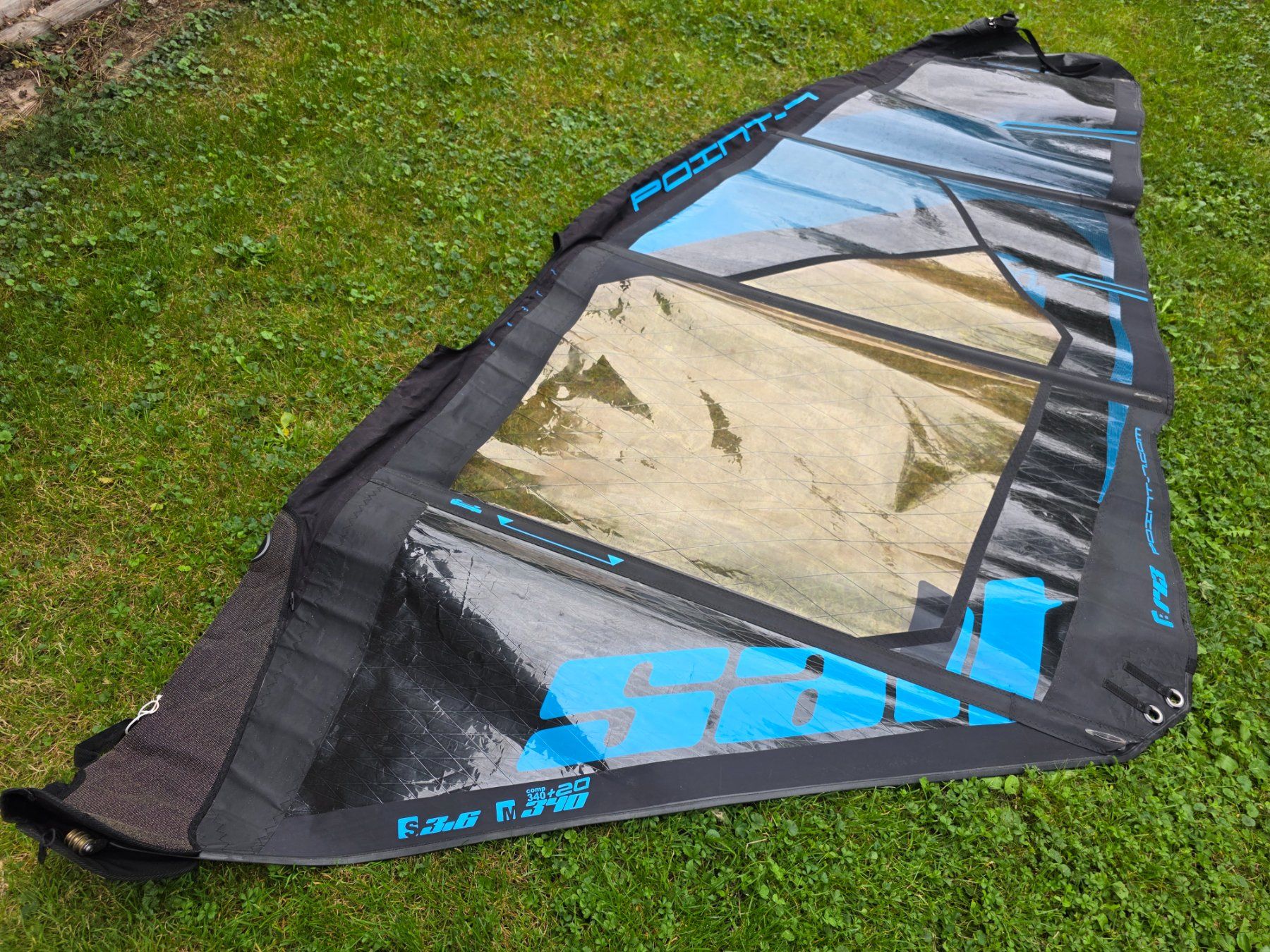 Surf: Windsurfsegel Point7 3,6m2 – D'occasion à Buchs SG par swisssurfer007