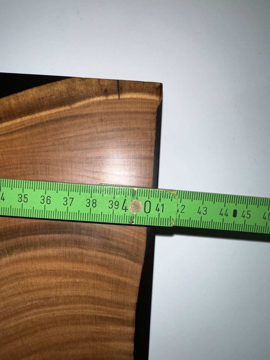 Articoli in legno: Schneide und Rüstbrett mit Epoxidharz – Nuovo e nell'imballaggio originale da Oftringen venduto da zeki05 8
