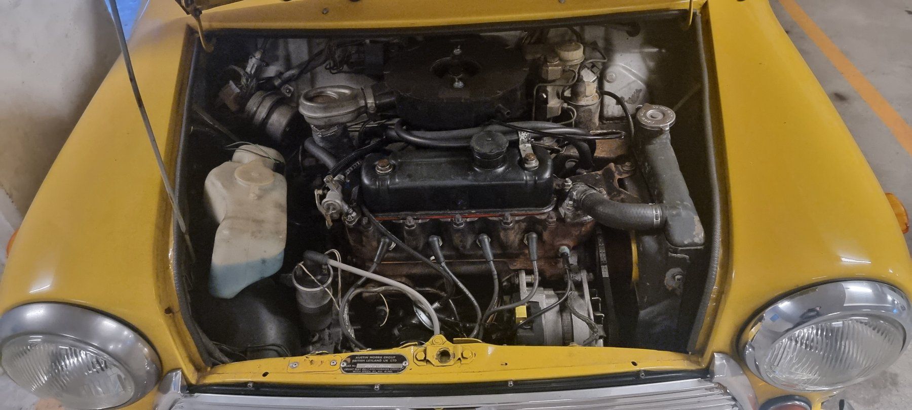 Mini Autos: Oldtimer Mini 1100 Spezial – D'occasion à Rudolfstetten par Enrico023 3