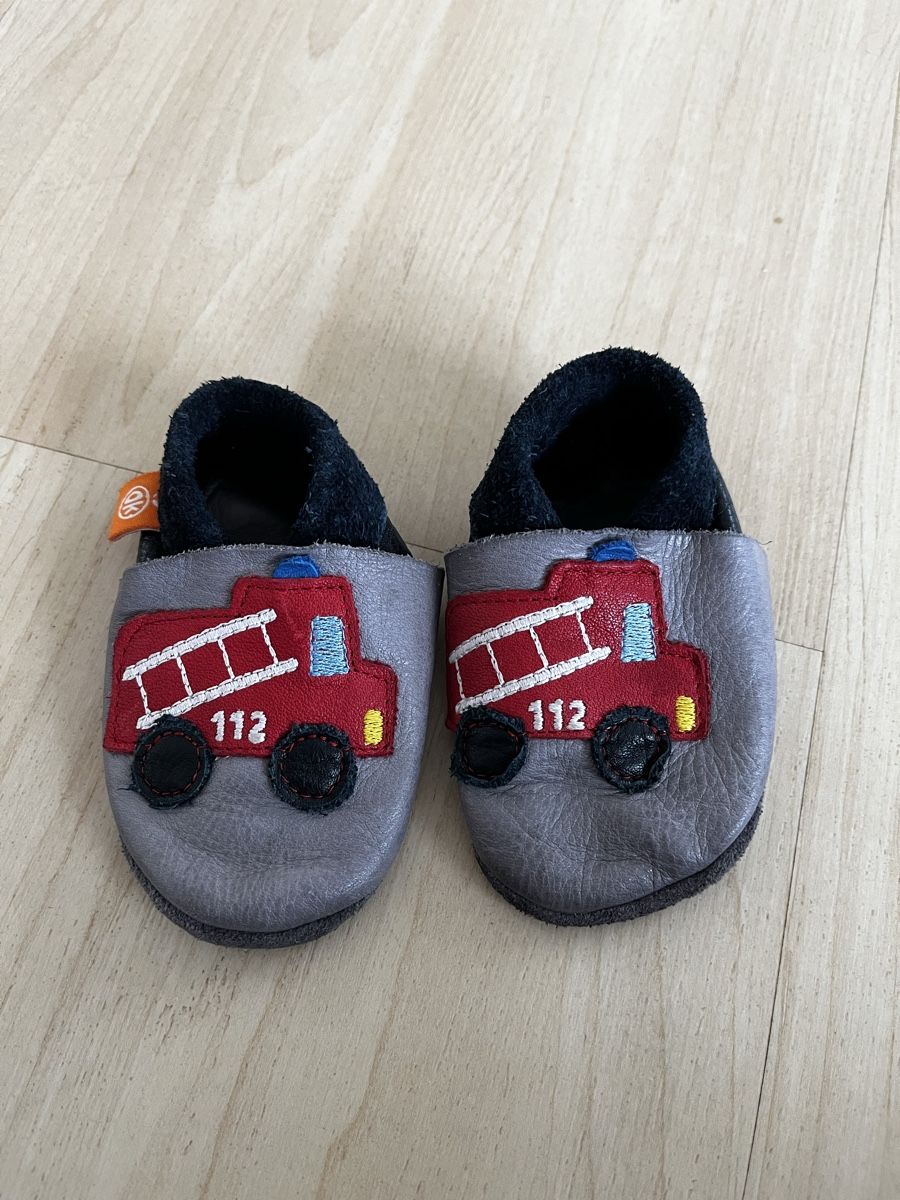 Scarpe per ragazzi: Finkli Grösse 21-21 – Usato da Herznach venduto da Leimsa