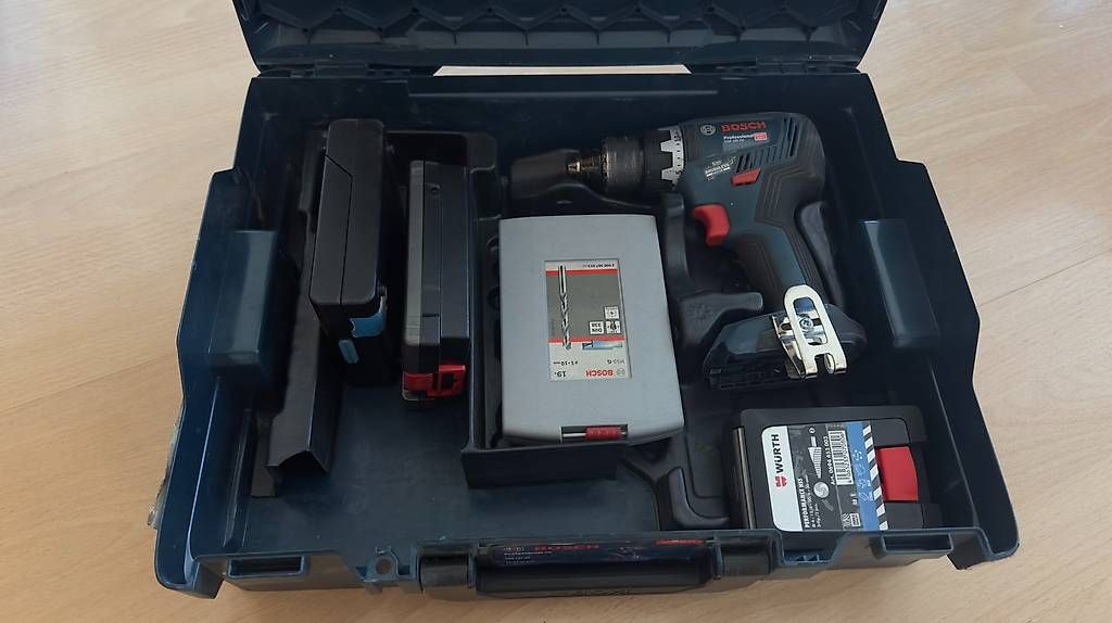 Tous les outils: ProfiWerkzeug MegaBundle – D'occasion à Schwarzenbach SG par lyondn 1