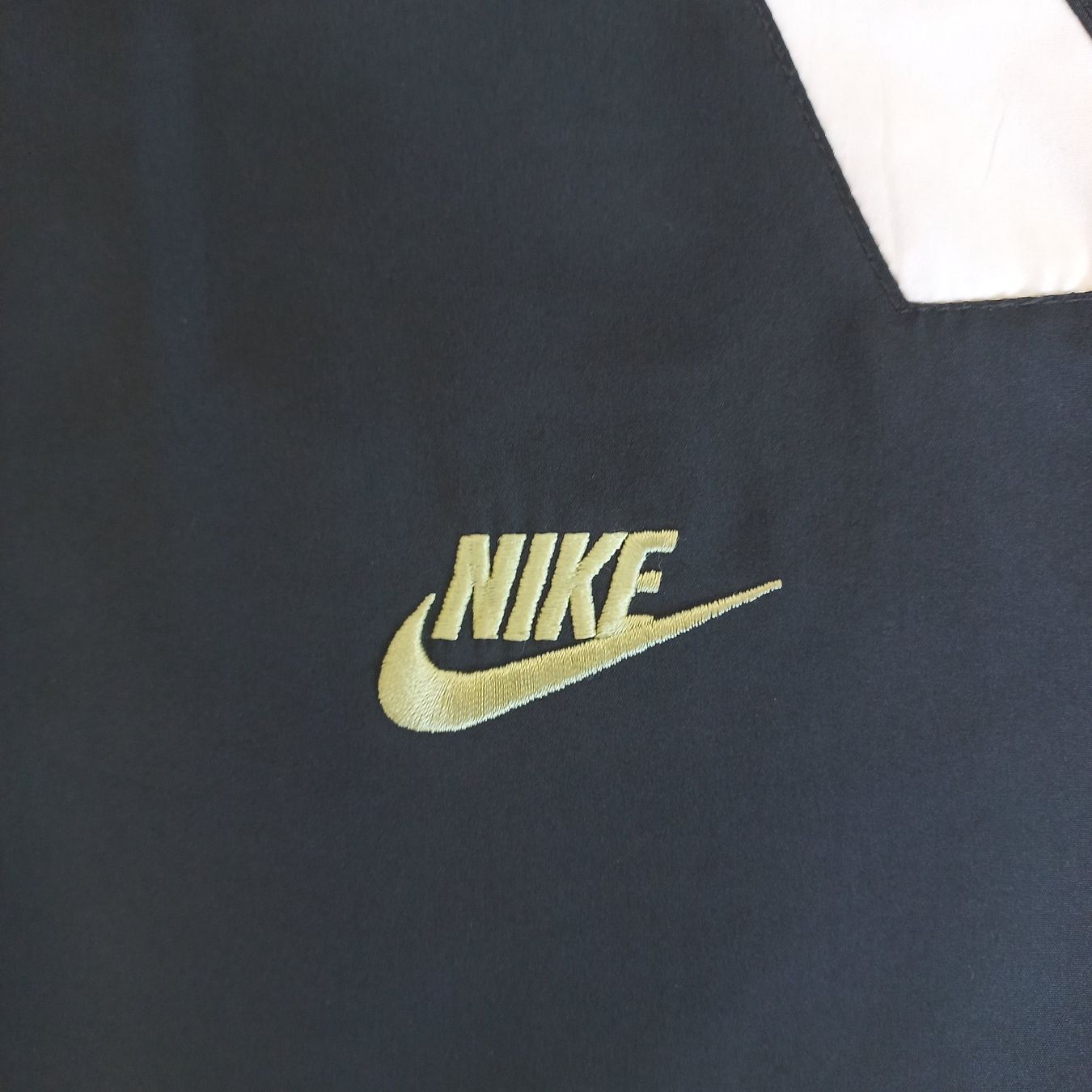 Nike Giacche: Vintage Nike Trackjacket (S) – Nuovo (secondo la descrizione) da Chamoson venduto da Sapoloshop 1