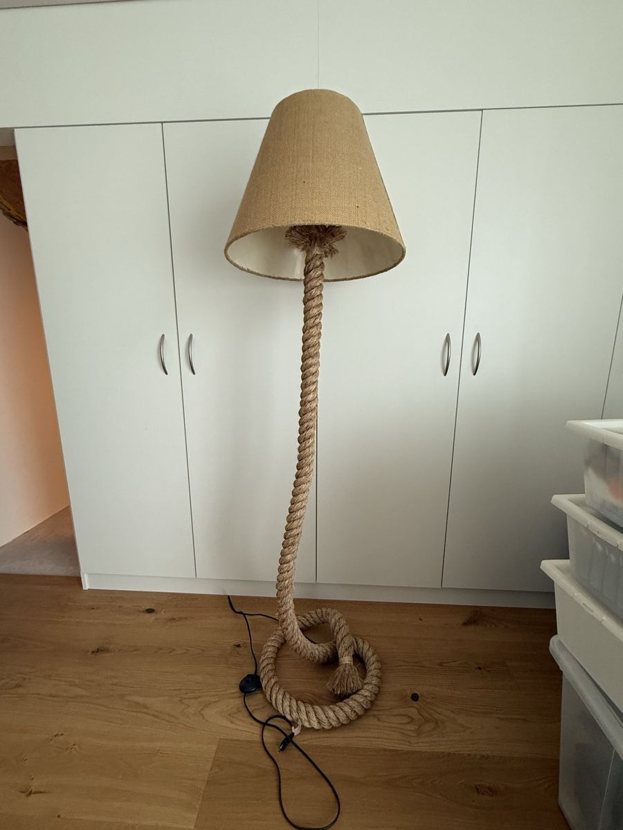 Lampade: Stehlampe Seil – Usato da Emmetten venduto da risit1