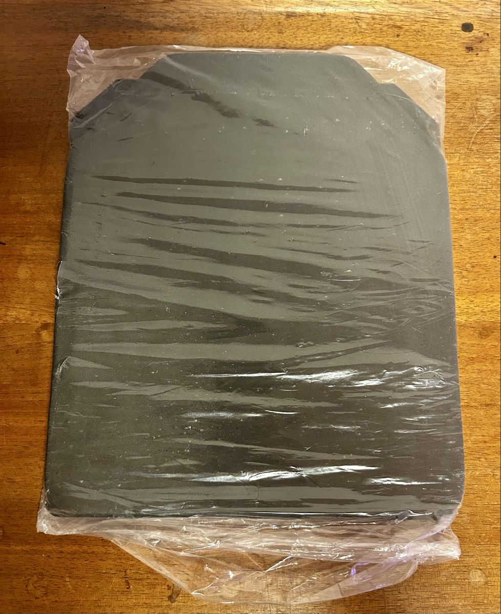 Uniformes: Schutzweste inkl. Stich.- Schlagschutz Platten – D'occasion à Obbürgen par musigschopf 5