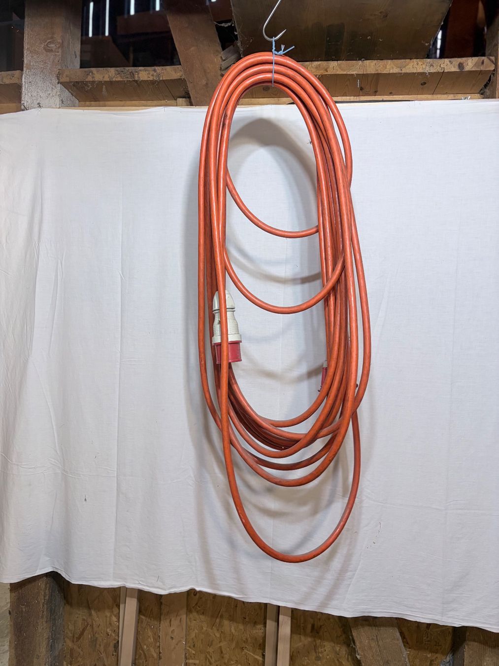 Cavi: Starkstromkabel CEE orange gebraucht guter Zustand – Usato da Sevelen venduto da Tschitschi 3
