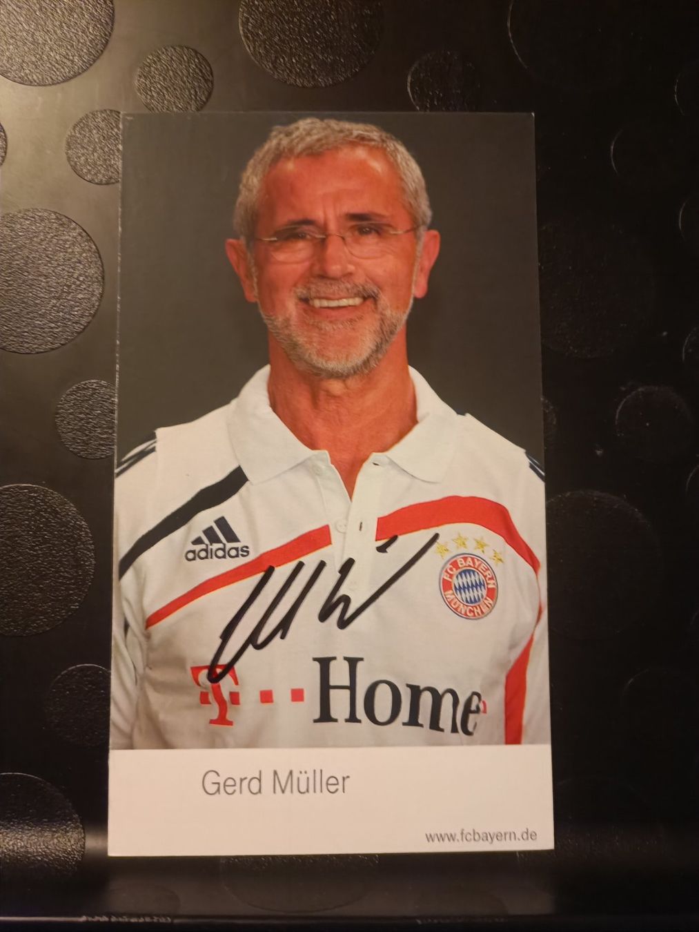 Autografi: Gerd Müller - Bayern München - handsigniert – Usato da Menziken venduto da Artographs