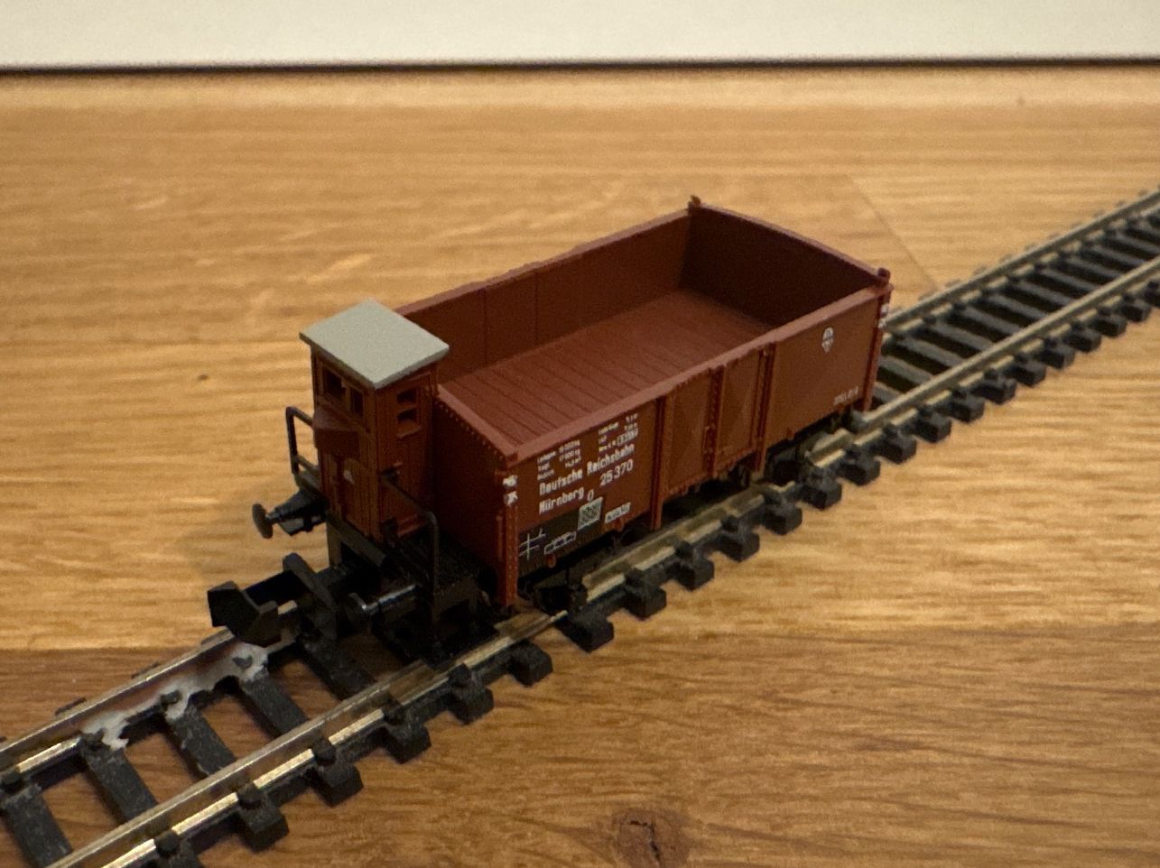 Trix Modellini di ferrovie: Minitrix 13661 Offener Güterwagen – Nuovo e nell'imballaggio originale da Schlierbach venduto da Look8 2