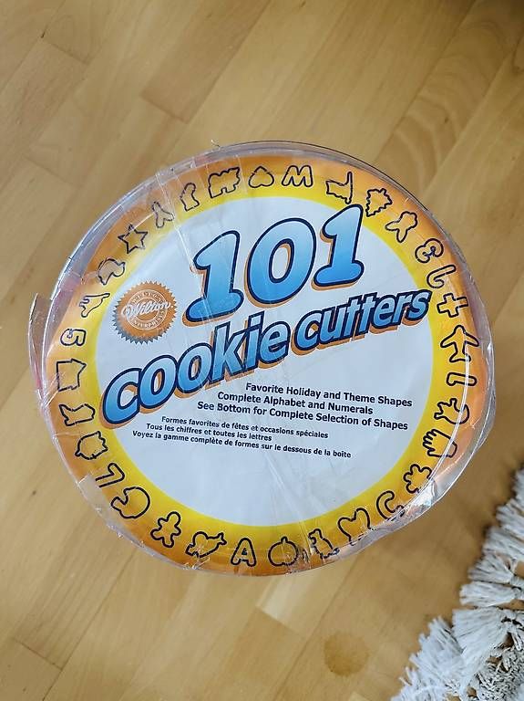 Tutti gli attrezzi:   101 Cookie Cutter Set  komplett  – Usato da Solothurn venduto da Rafaella_K