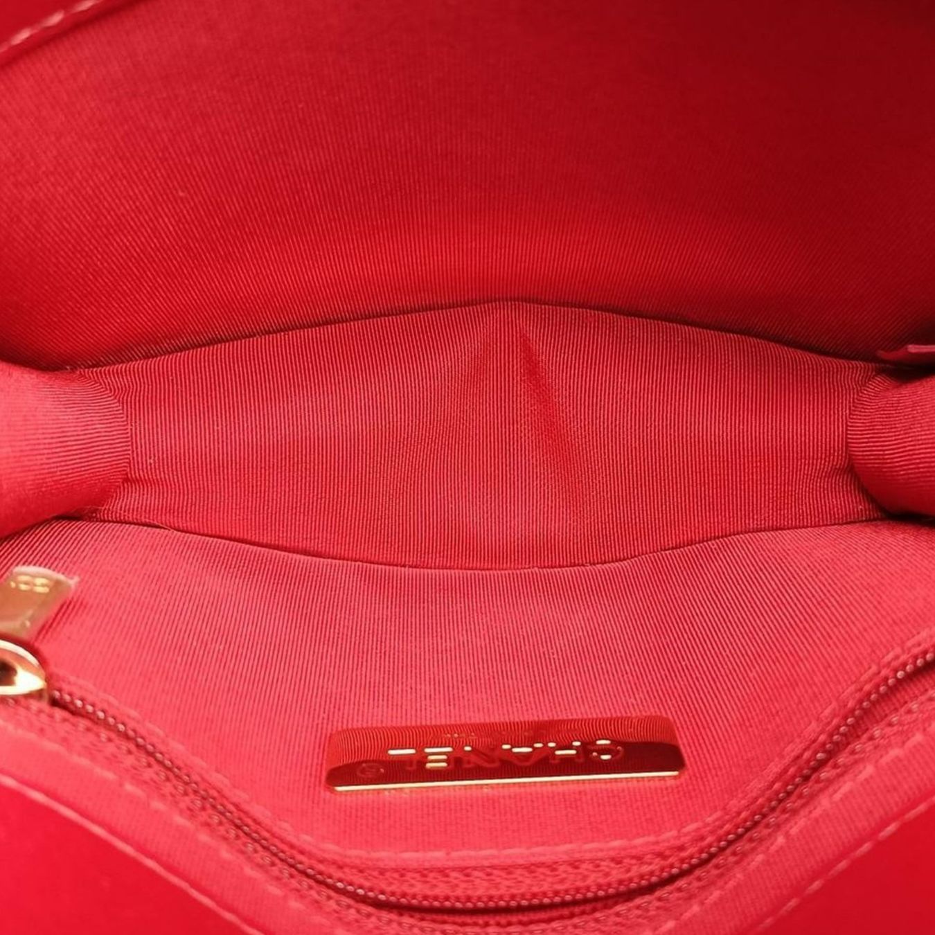 Chanel Borse da donna: CHANEL Caviar Top Handle Chain Bag – Usato da Zürich venduto da Liloubags 6