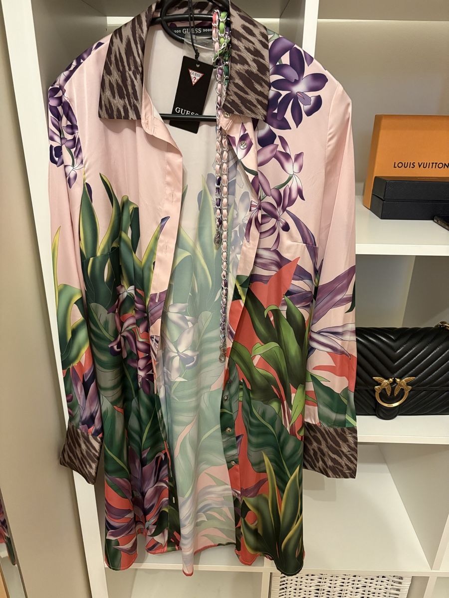 Guess Robes: Kleid – Neuf (Voir description) à Aesch BL par ang_6x29