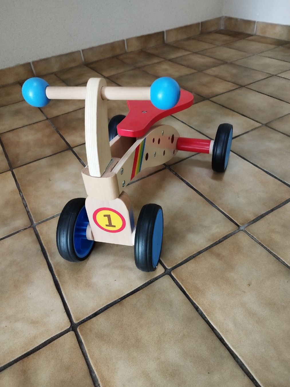 Veicoli per bambini: Rutsch Fahrad Holz  – Nuovo (secondo la descrizione) da Winterthur venduto da SMOKY062