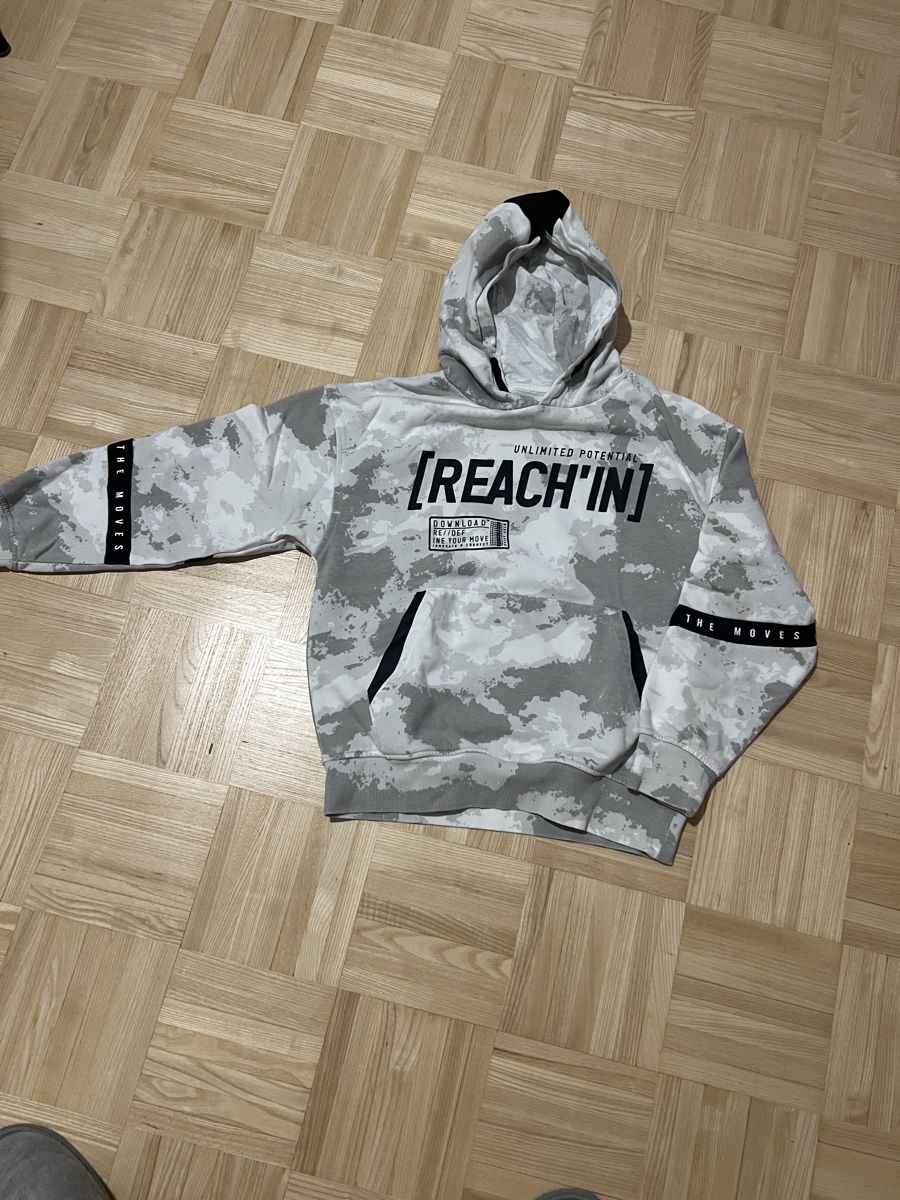 C&A Maglioni & Felpe: Hoodie im Gr. 146 – Usato da Dietikon venduto da Seviii80