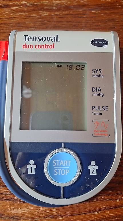 Attrezzature mediche: Tensiomètre pression tension – Usato da Saxon venduto da dad_q89q 1