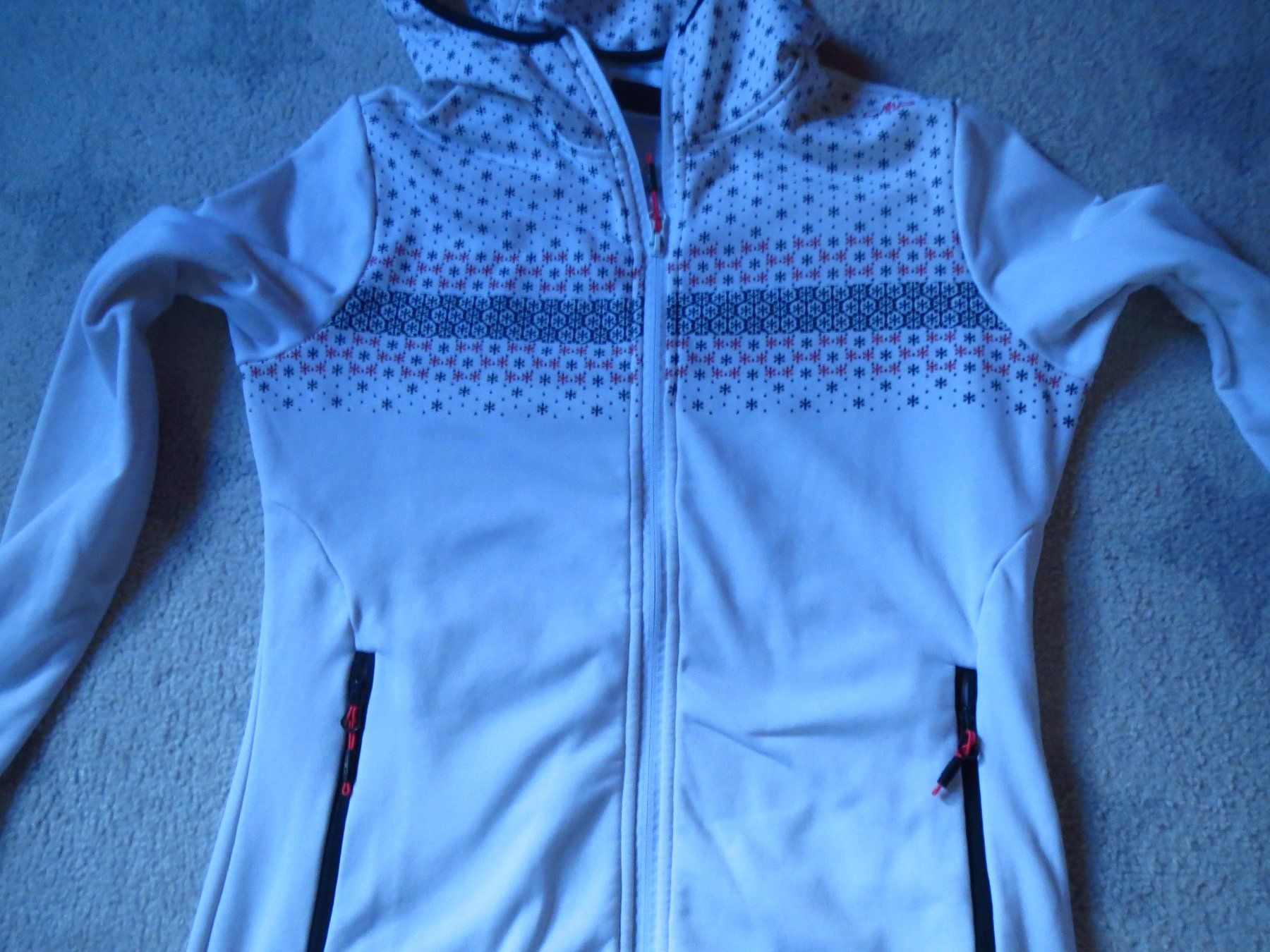 CMP Giacche: schöne CMP Damen Jacke Gr 42 – Usato da Kiental venduto da Anna8702 4